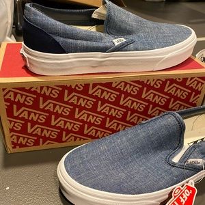 NWT Chambray Vans slip ons